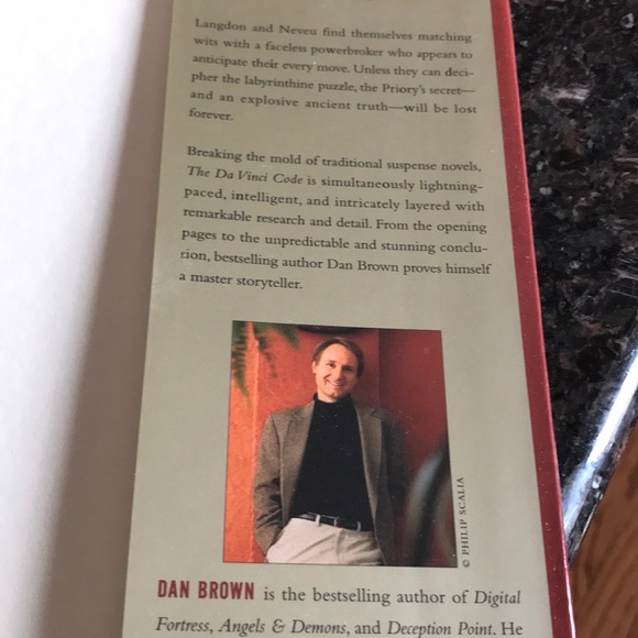 The Da Vinci Code book - Picture 4 of 4